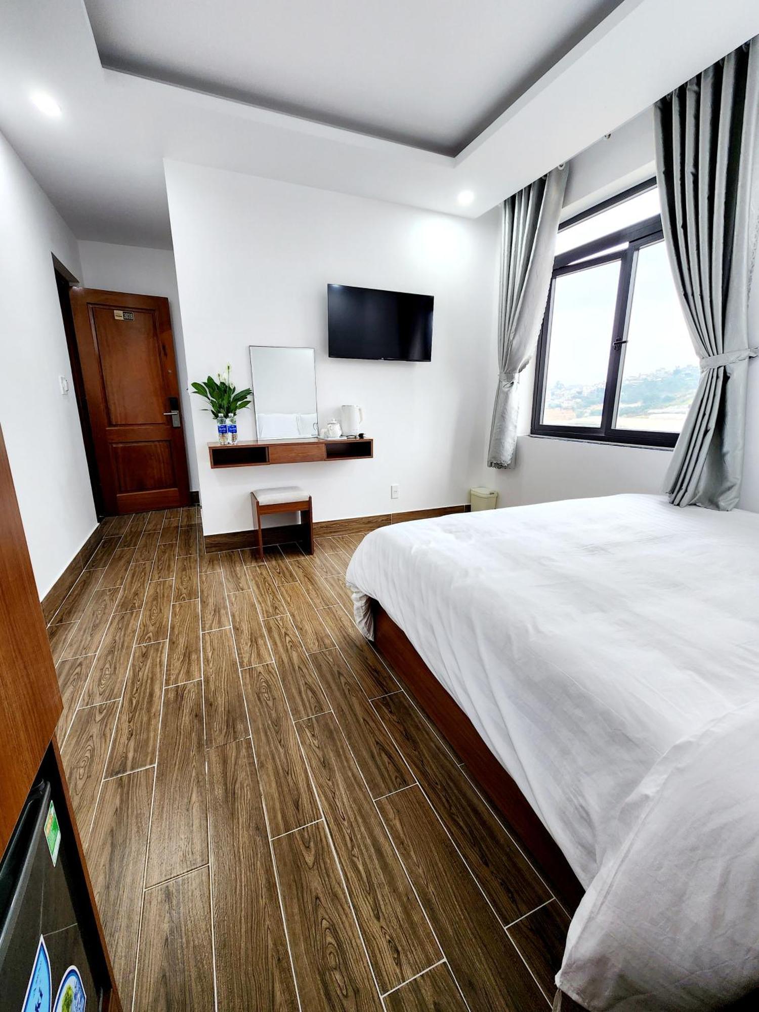 Happy Bun Hotel ดาลัด ภายนอก รูปภาพ